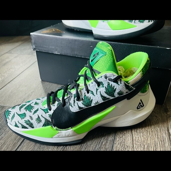 Zoom Freak 2 Pure Platinum/Pine-Green in Sz 11.5 - Picture 7 of 10